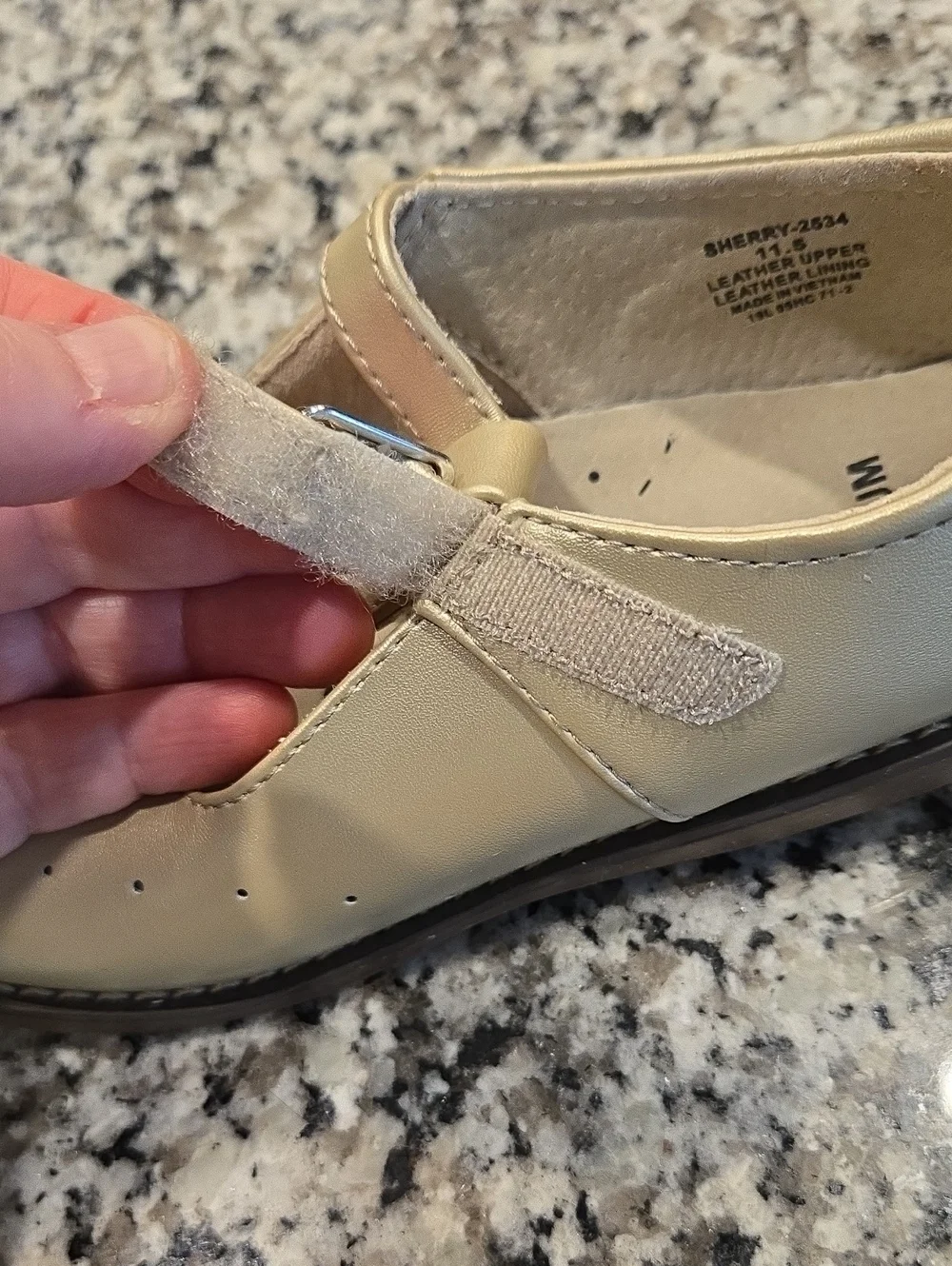 FOOTMATES 